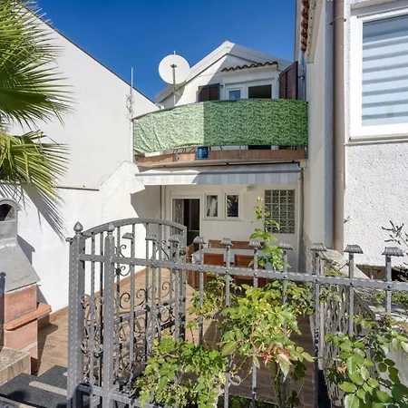 Apartment Basta